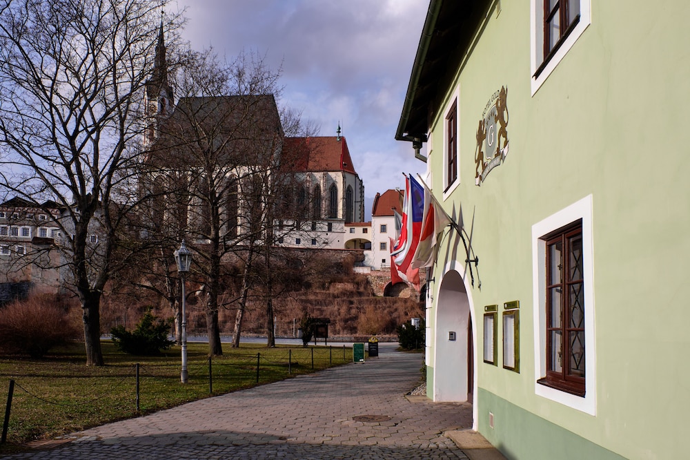 Rozmbersky Dvur 39/47