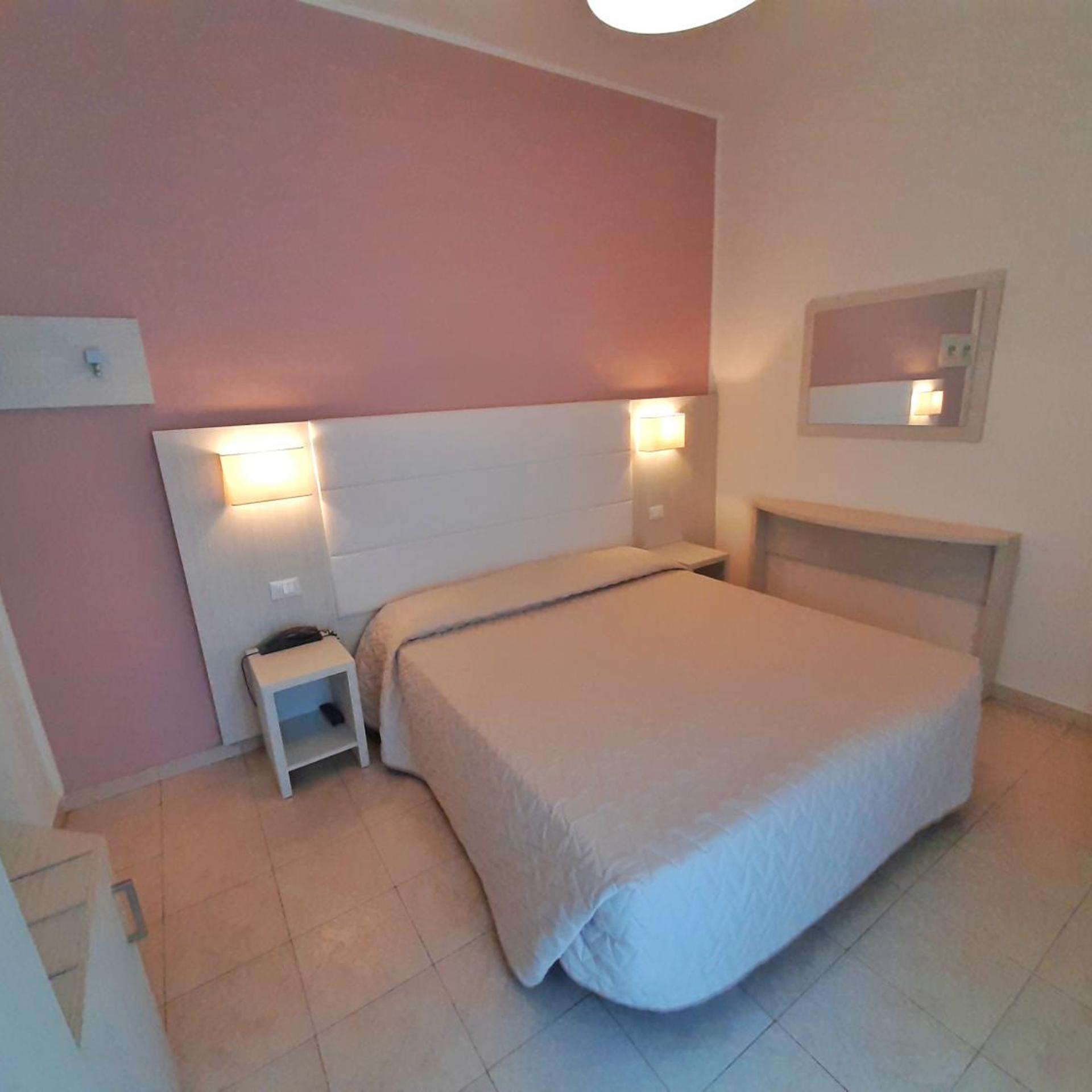 Foschi Peninsula Hotel 11/53