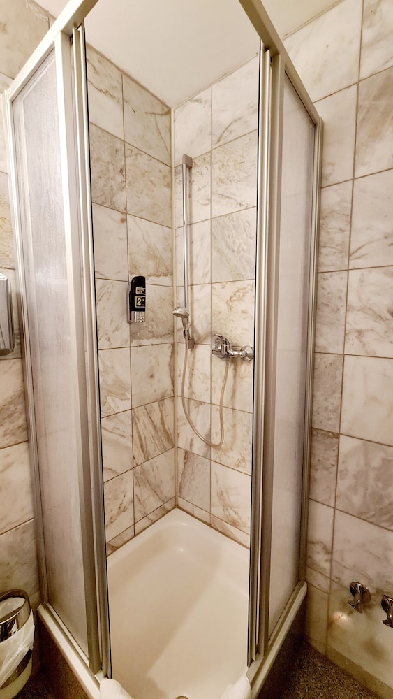Hotel Zentrum Hannover 27/50