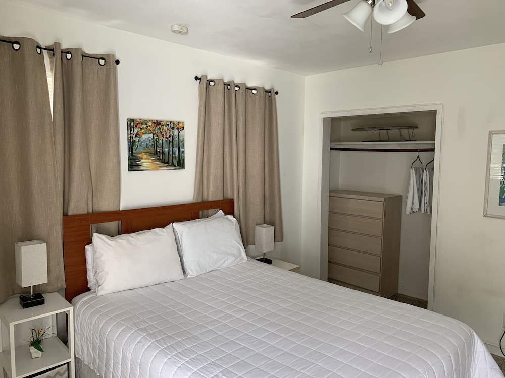 Tiana Beach Inn 10/48