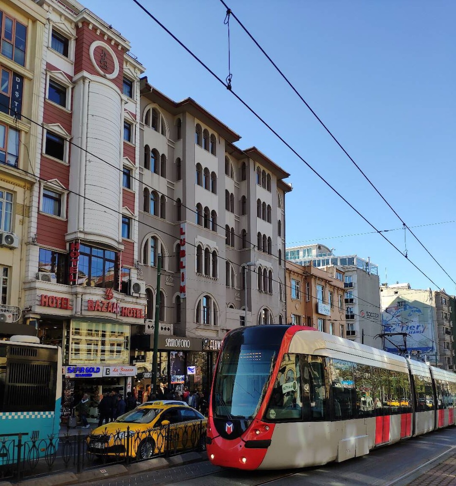 Hotel Bazaar 33/47