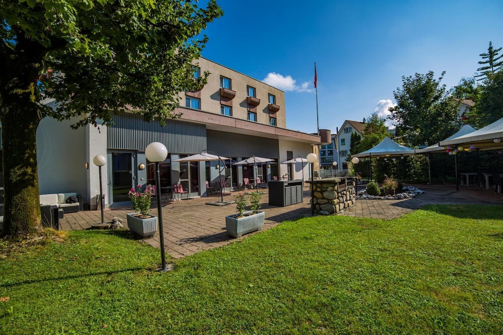 Hotel Sursee 29/34