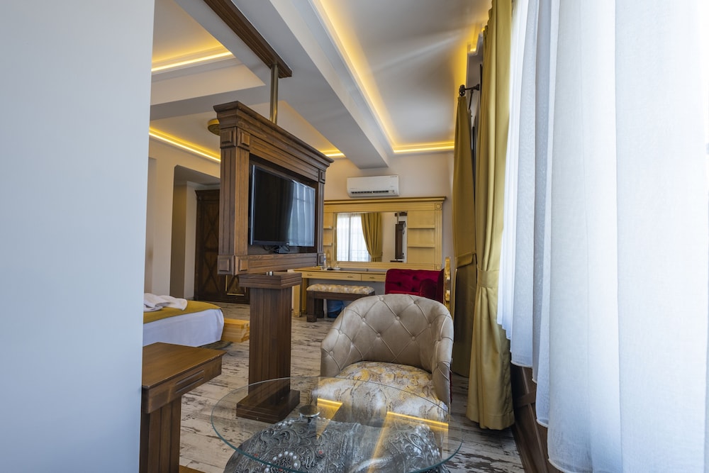 Reis Royal Hotel 21/80