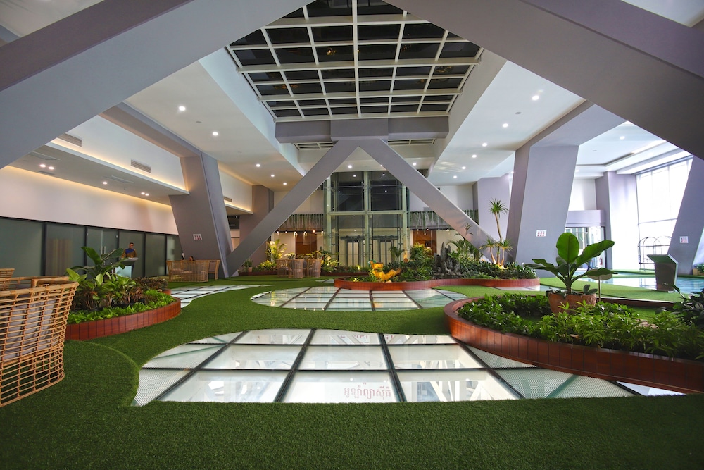 Olympia City Hotel By Dara 45/50