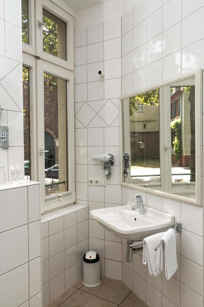 Hotel Villa Marstall 68/71