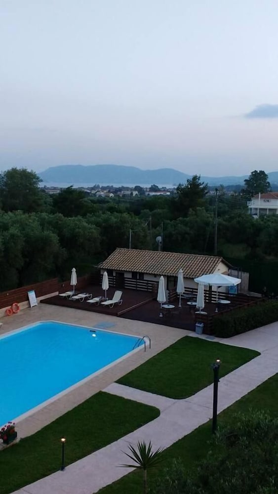 DOLCE VITA RESIDENCE 27/45