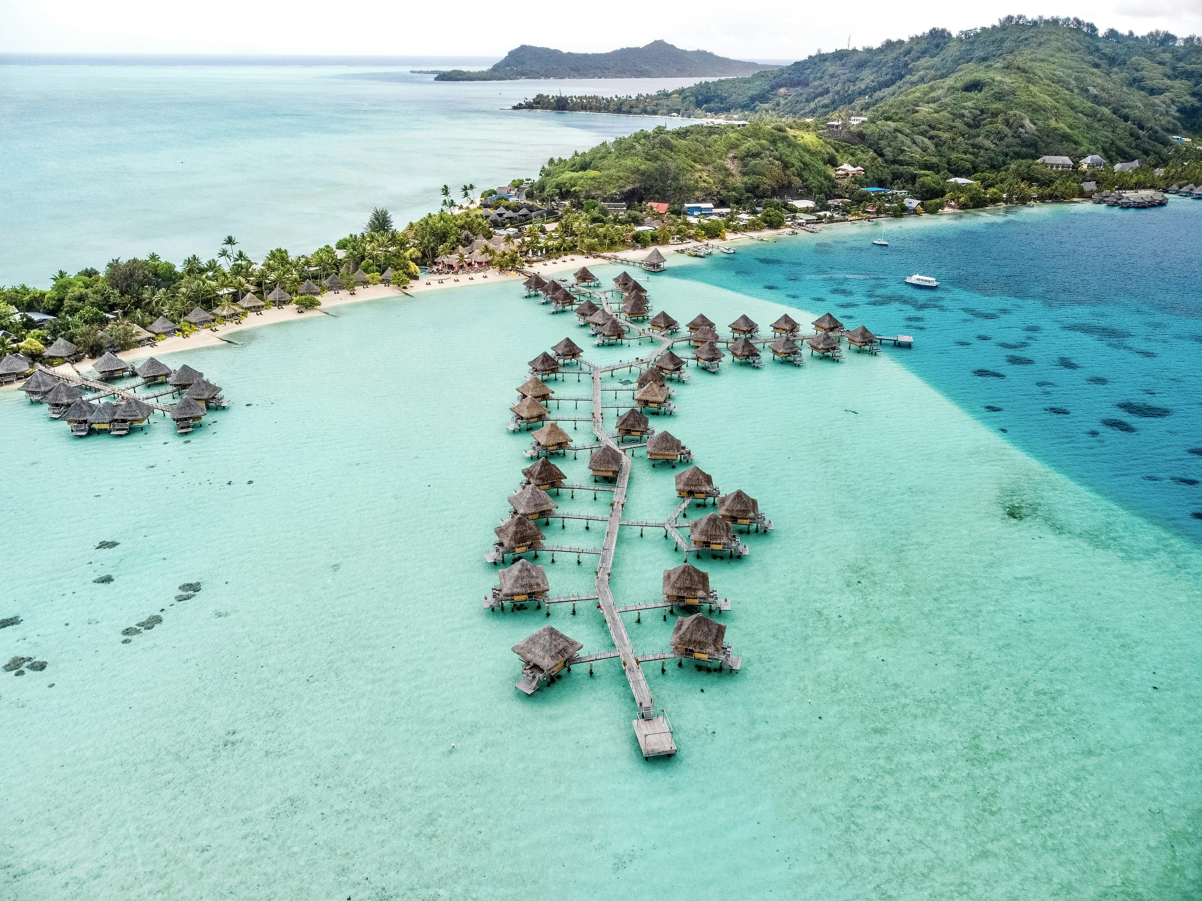 Intercontinental Bora Bora Le Moana Resort 70/81