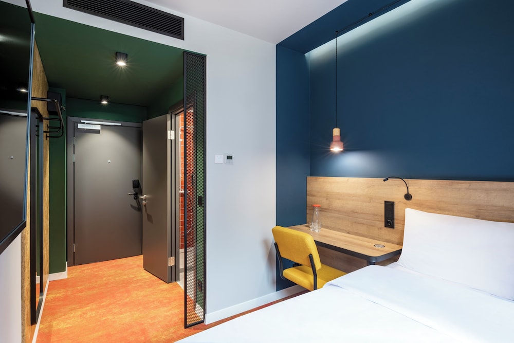 Ibis Styles Tbilisi Mziuri Park photo3