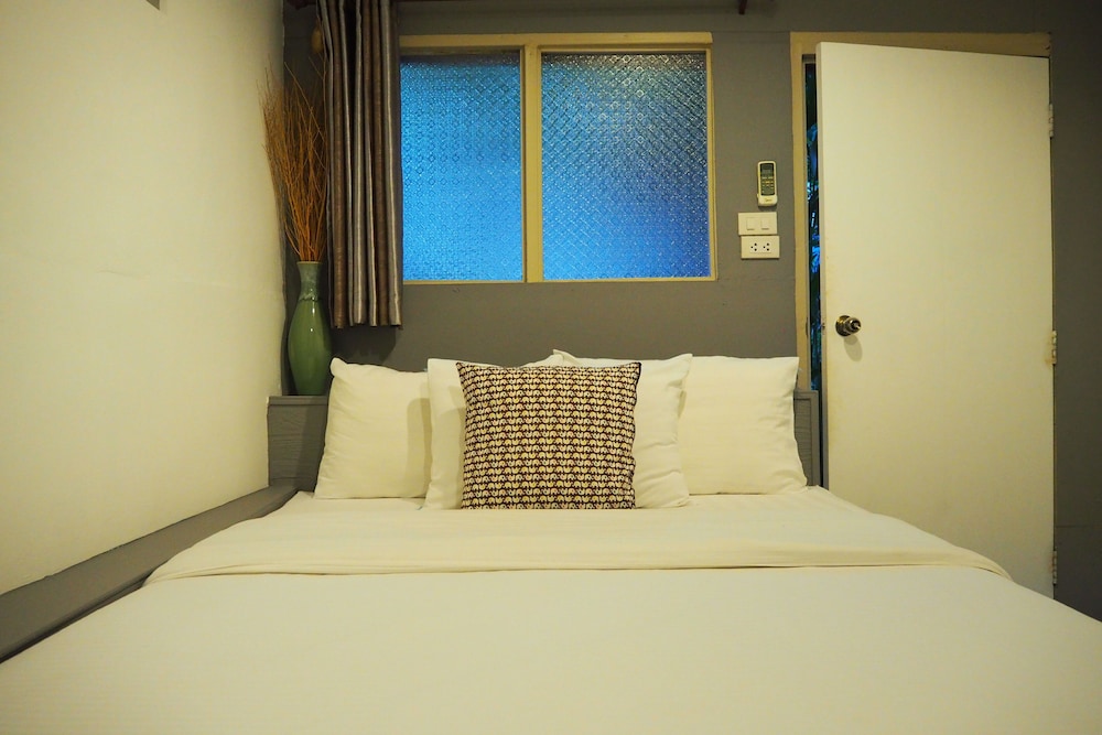 Stay With Me Guesthouse 21/50