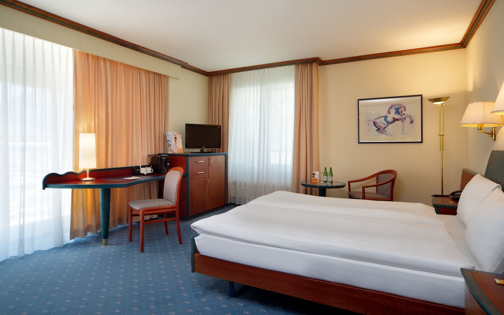 Thermal Hotels And Walliser Alpentherme Leukerbad 24/77