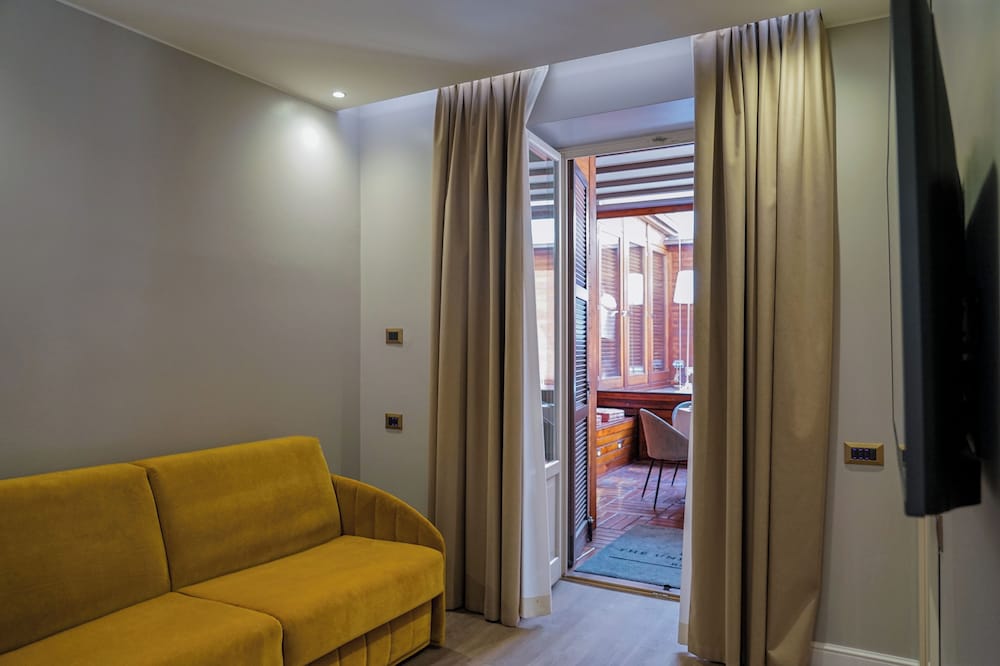 Style Hotel 34/48
