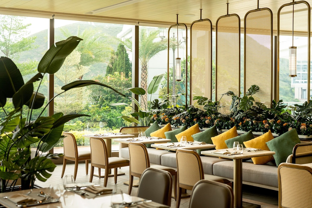 The Fullerton Ocean Park Hotel Hong Kong 28/50