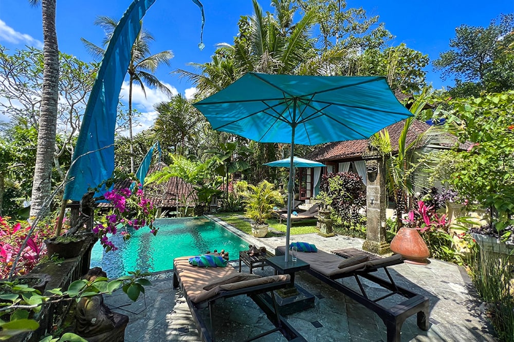 The Mahogany Villa 47/50