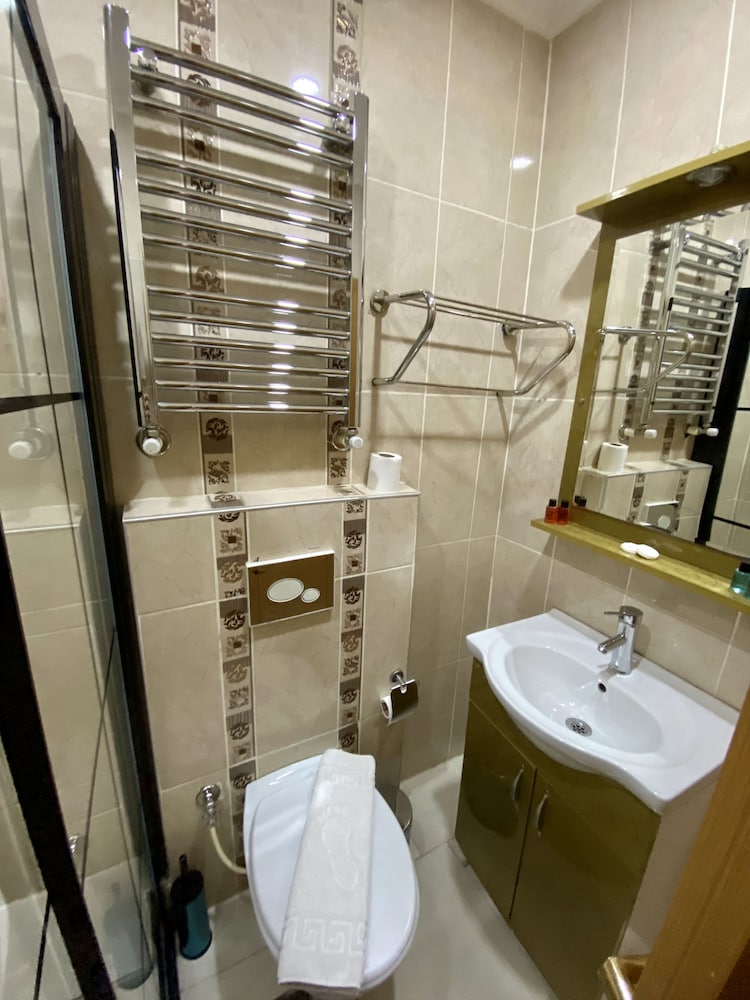 Santefe Hotel 63/64