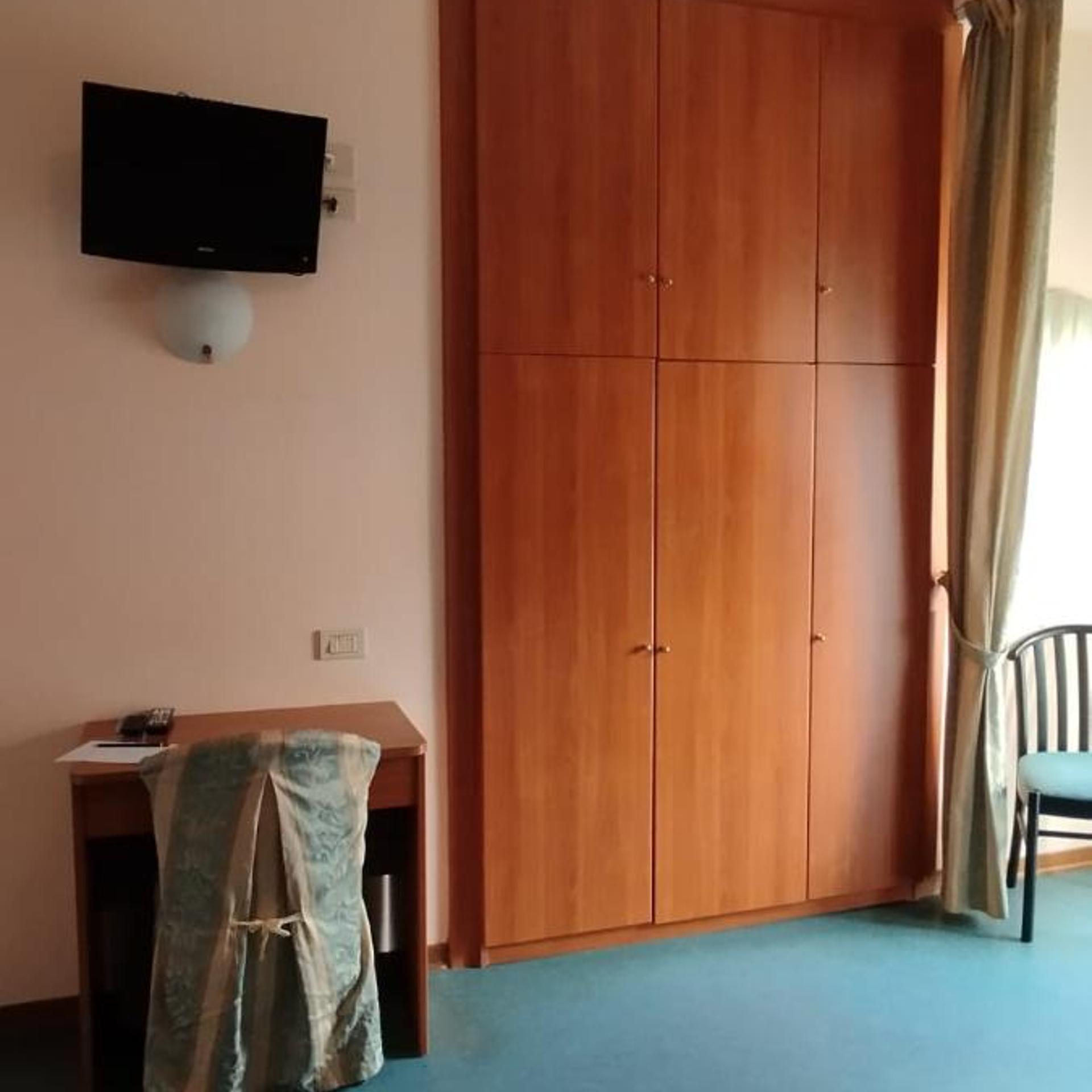 Hotel Acerboli 11/59