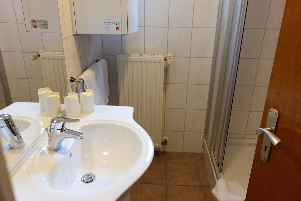 Hotel Haus Sonnschein 40/50