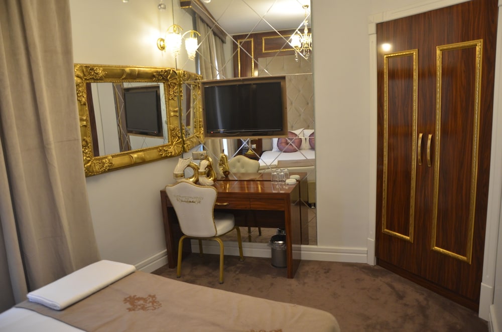 Sahra Airport Hotel 48/56
