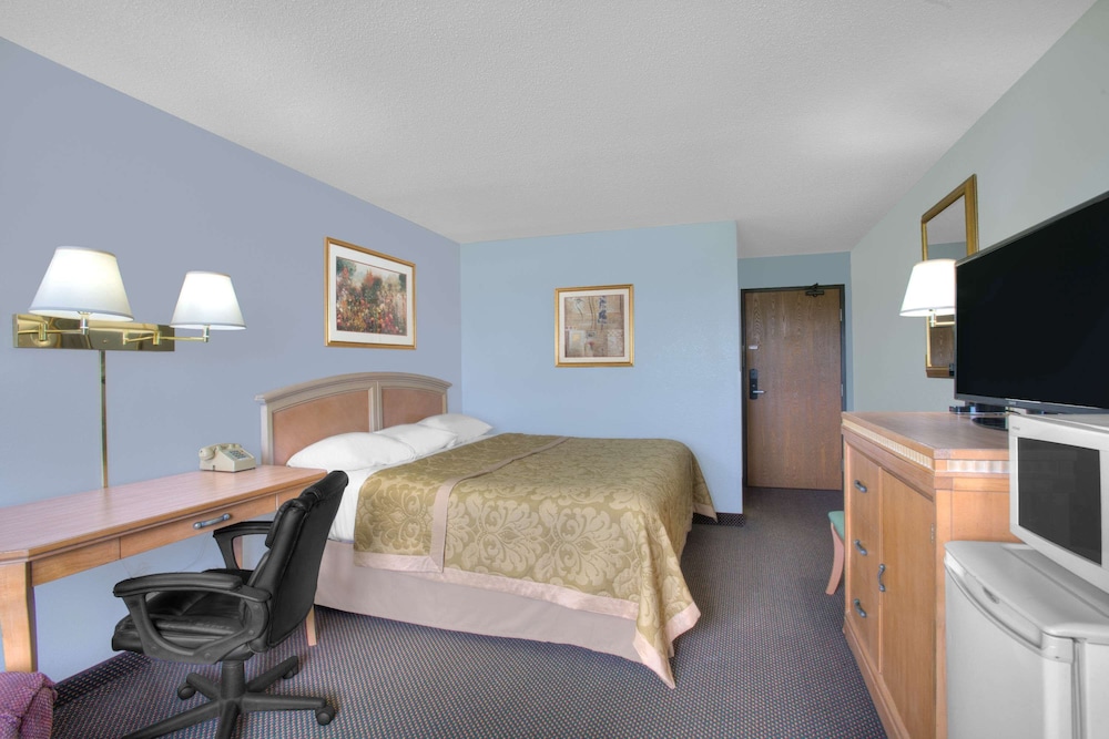 Super 8 By Wyndham Augusta 10/20