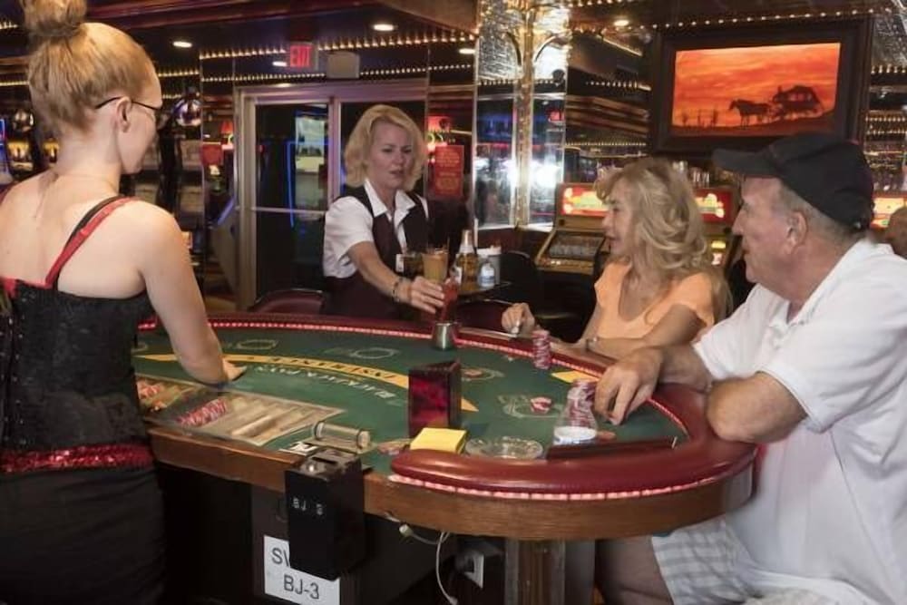 Skyline Hotel & Casino 16/29