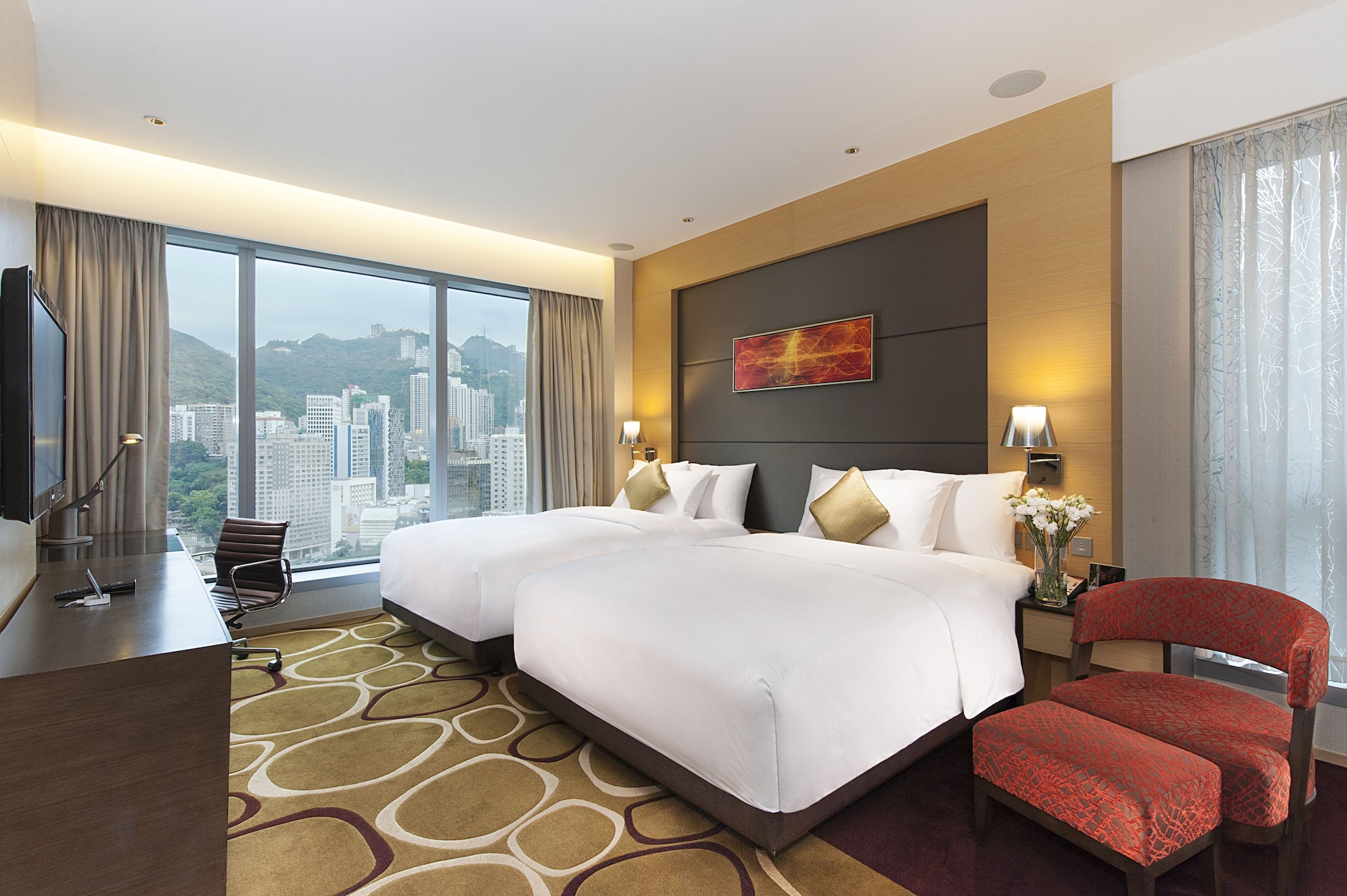 PREMIUM, FAMILY, 1 KING AND 1 SINGLE BEDS