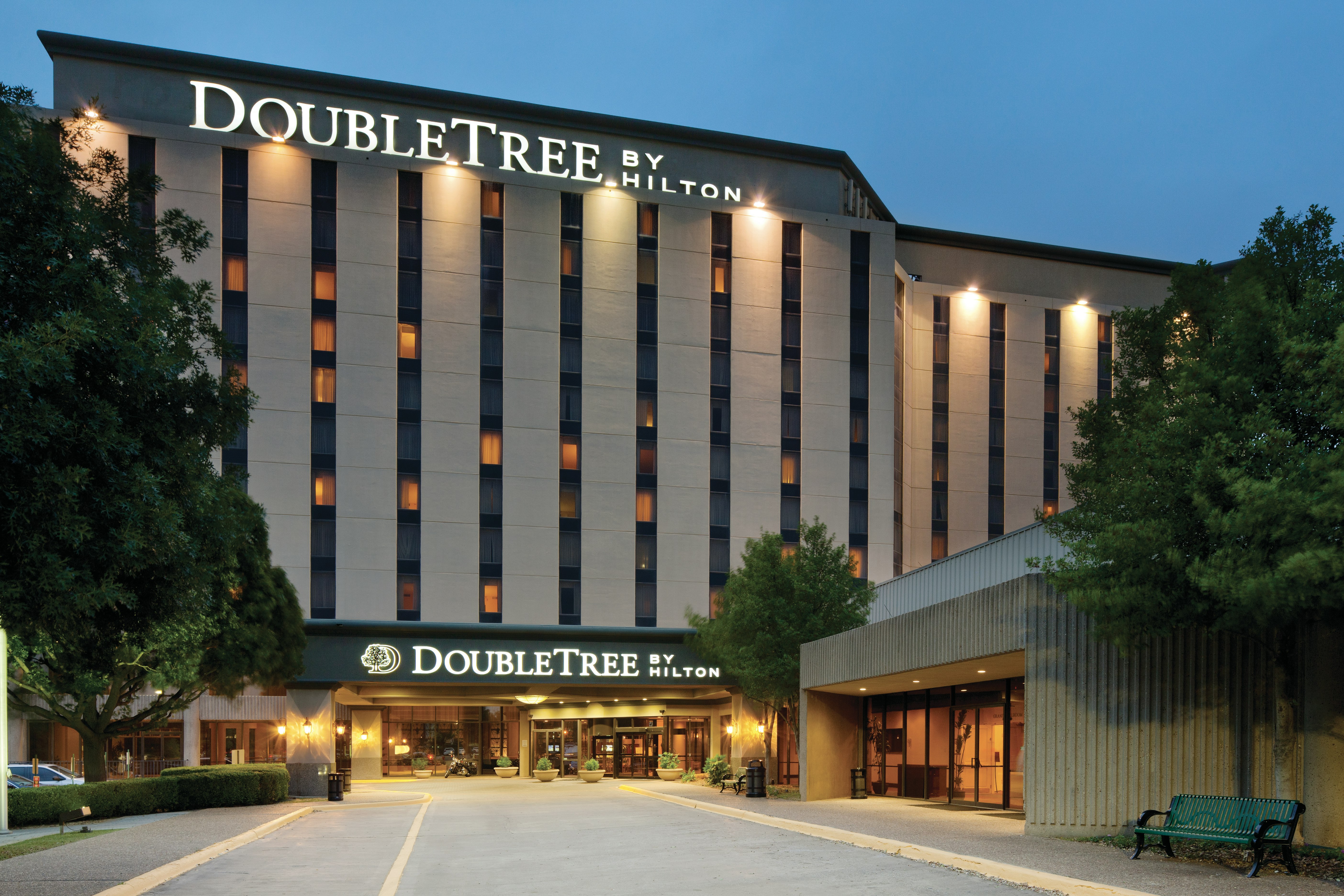 DoubleTree by Hilton Hotel Dallas Near the Galleria in DALLAS - TX