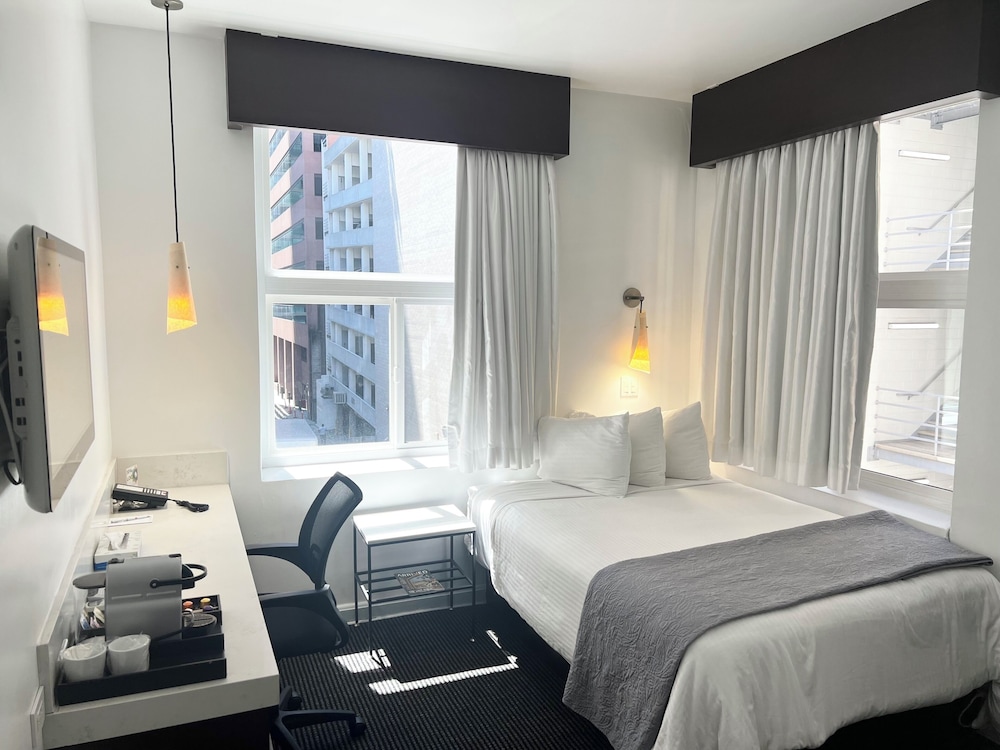 The O Hotel, Trademark Collection by Wyndham 26/72