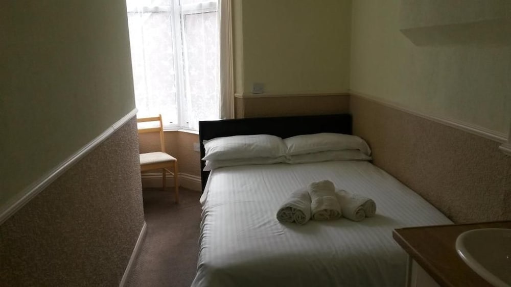 Brampton Guest House 12/50