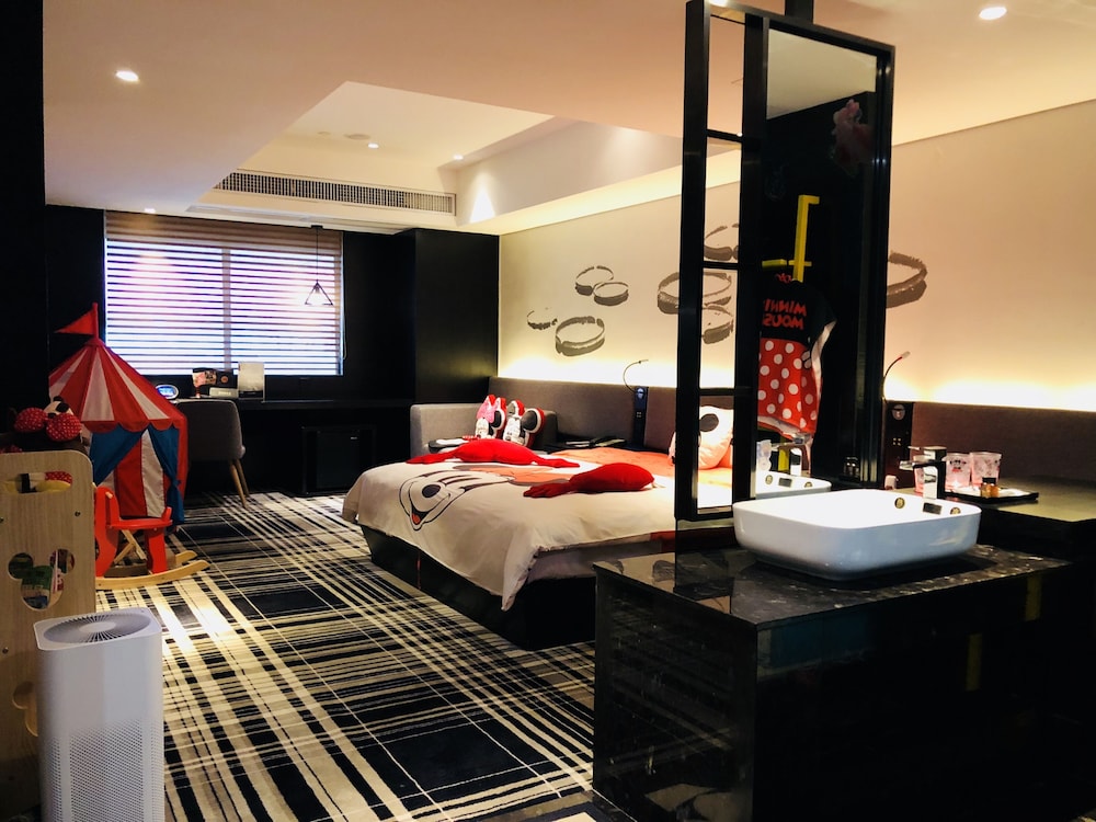 Likto Hotel 24/64