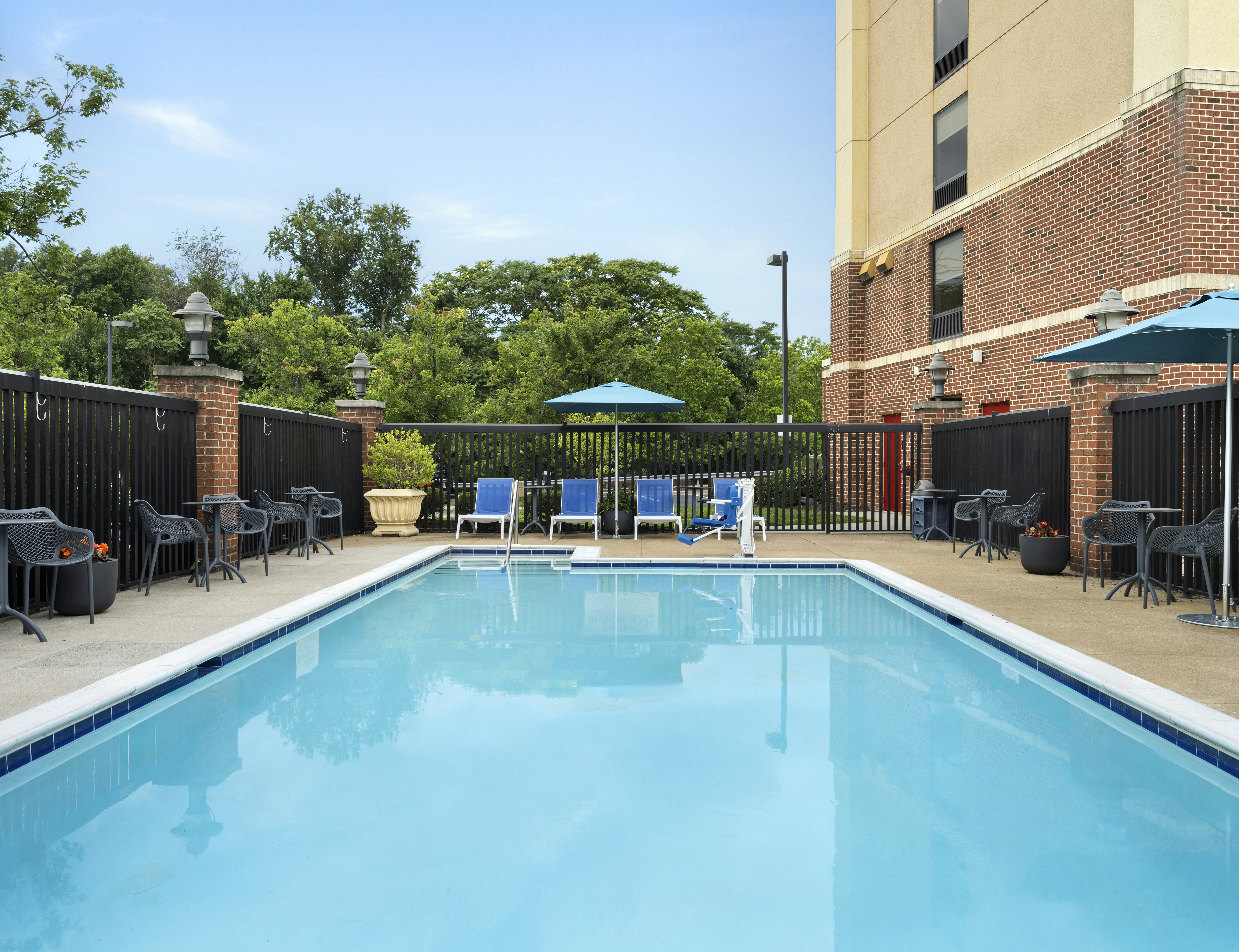 Hampton Inn And Suites Baltimore Arundel Mills 8/17