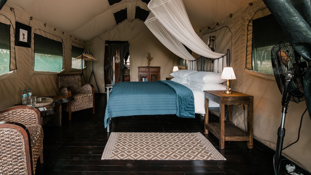 Parsons Hilltop Safari Camp 12/49