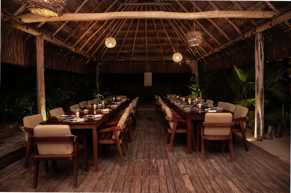 Casa K u Hotel 43/50