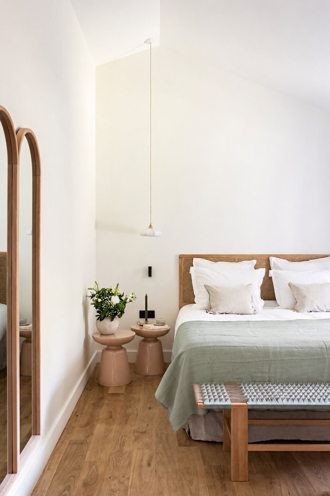 Garden, Suite, King Bed