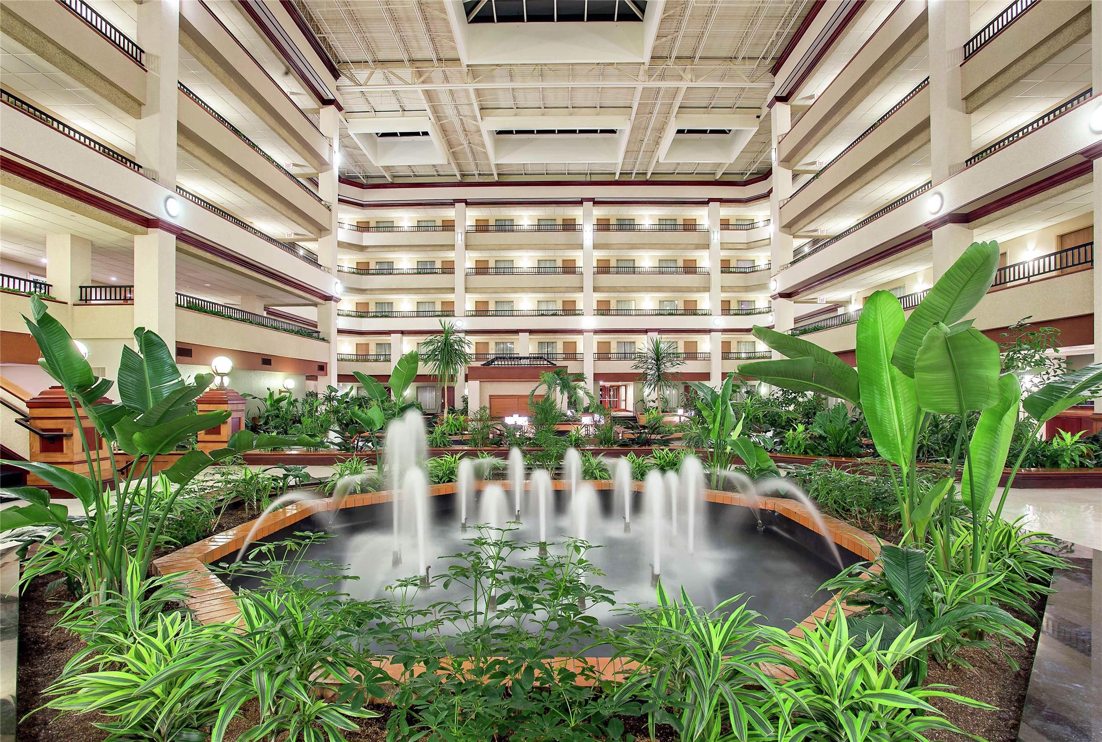 Embassy Suites by Hilton Lexington UK Coldstream 66/66