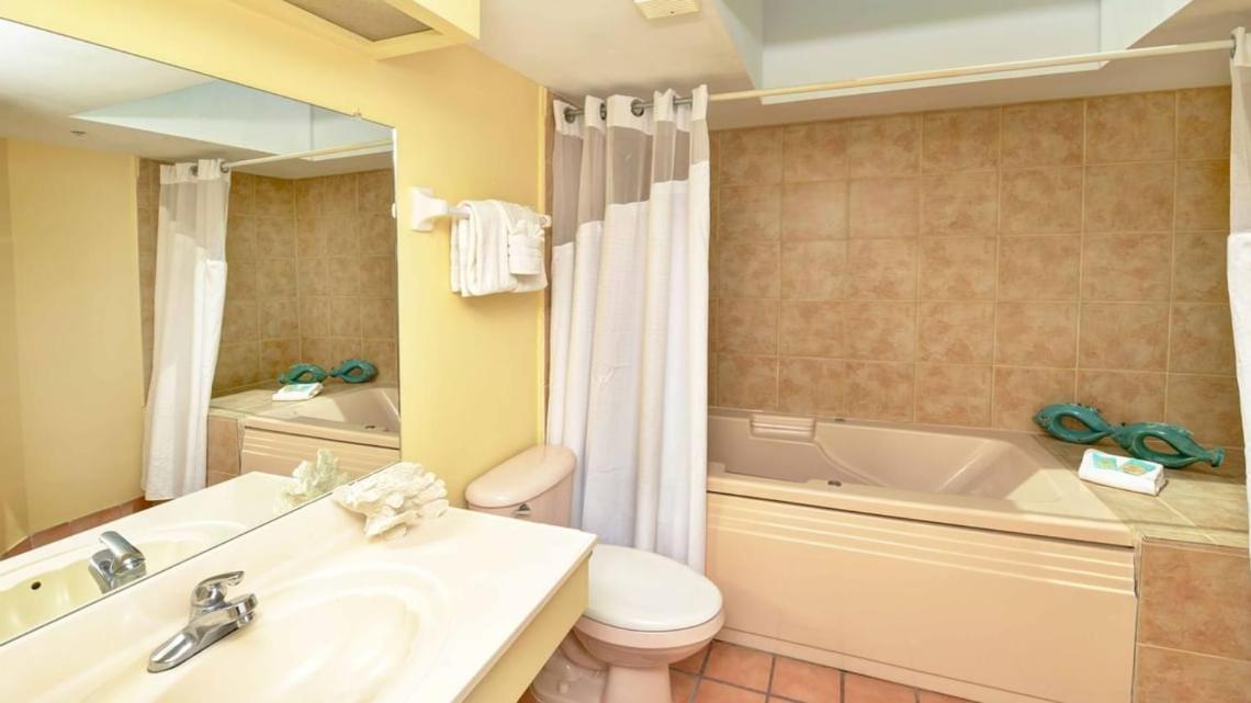 جناح جونيور ديلوكس، El Caribe Resort & Conference Center 2/2