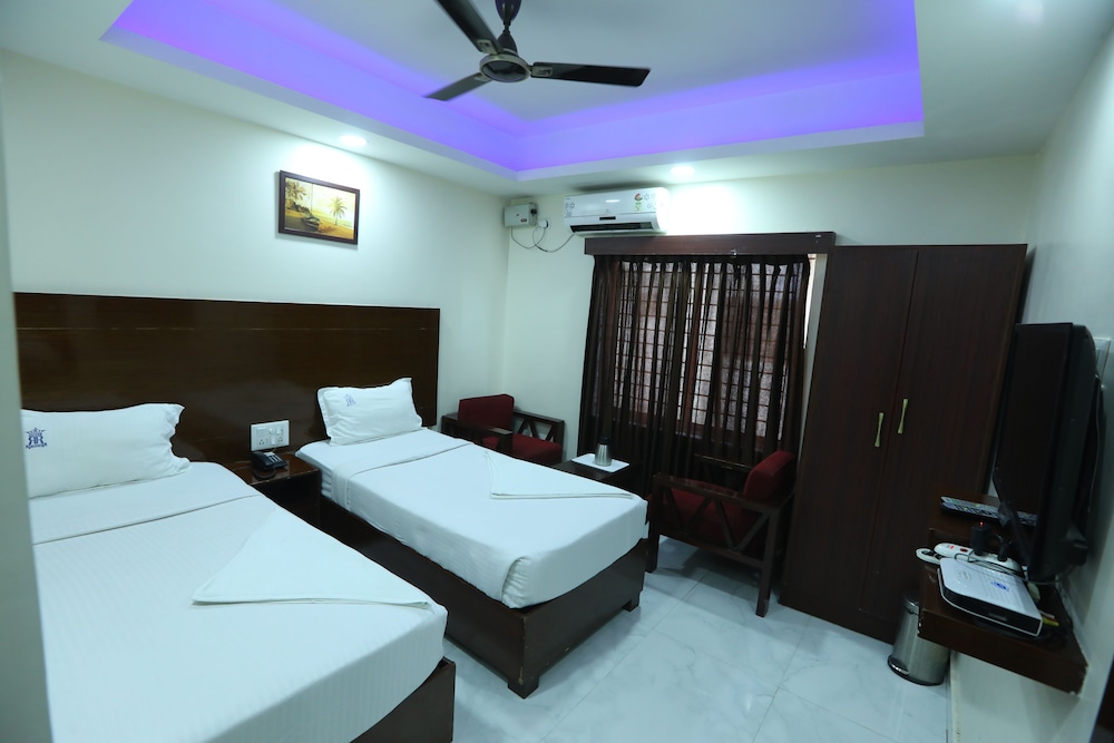 Hotel RR International 13/28