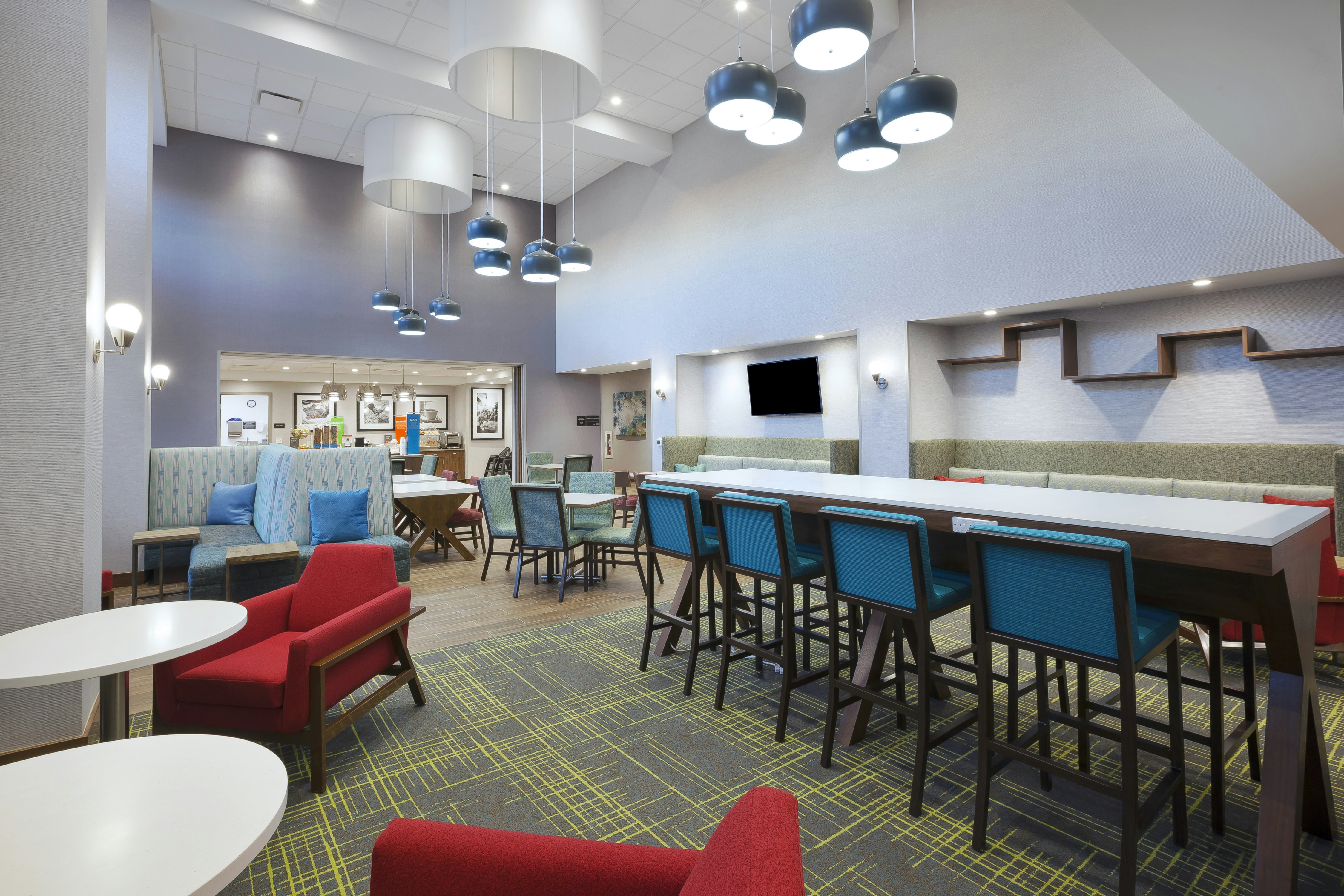 Hampton Inn & Suites Grandville Grand Rapids South 27/35
