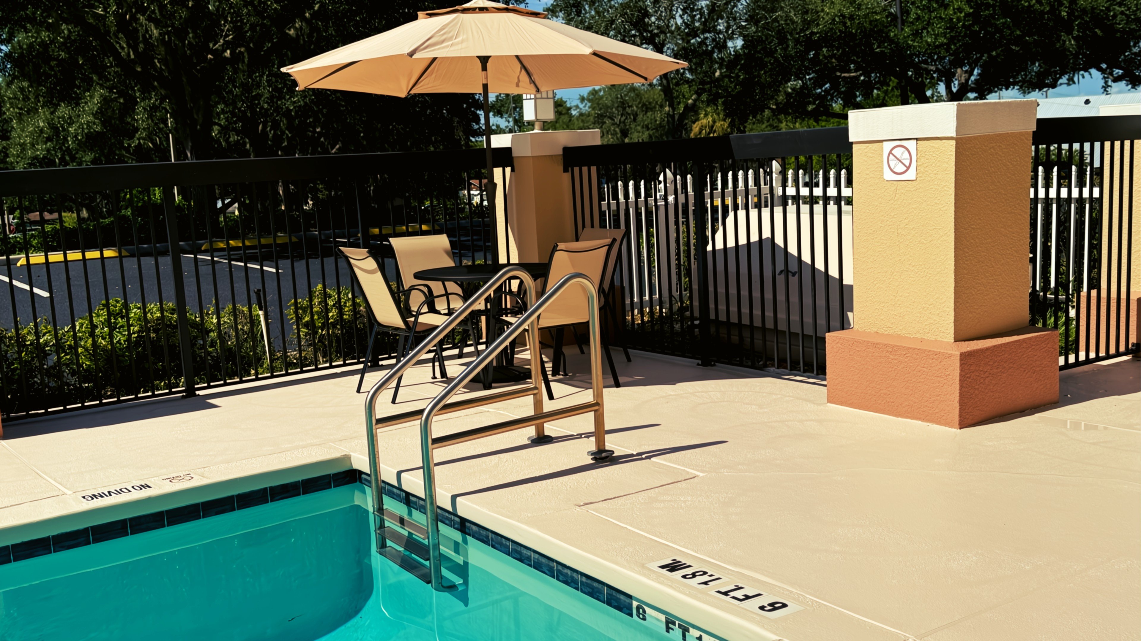 Holiday Inn Express Clermont 35/57