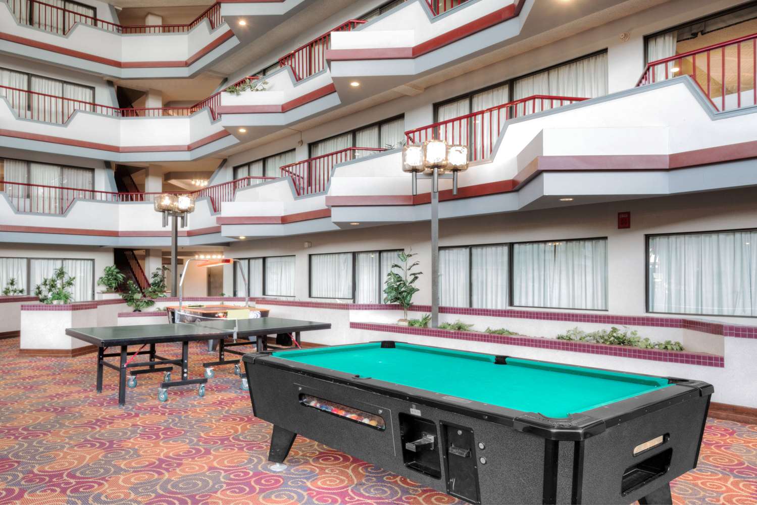 Howard Johnson by Wyndham Lima 58/59