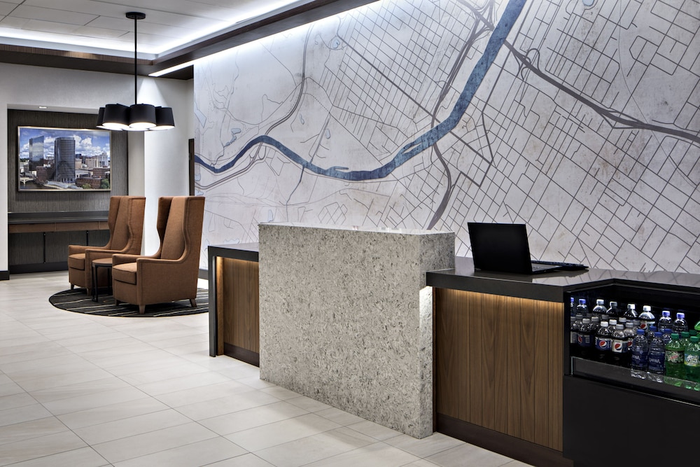 Hyatt Place Grand Rapids Downtown 8/54