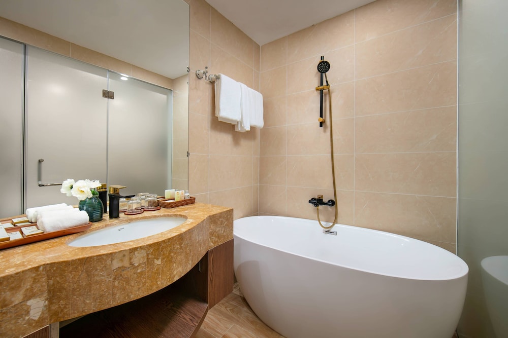 Nesta Hotel Saigon 46/46