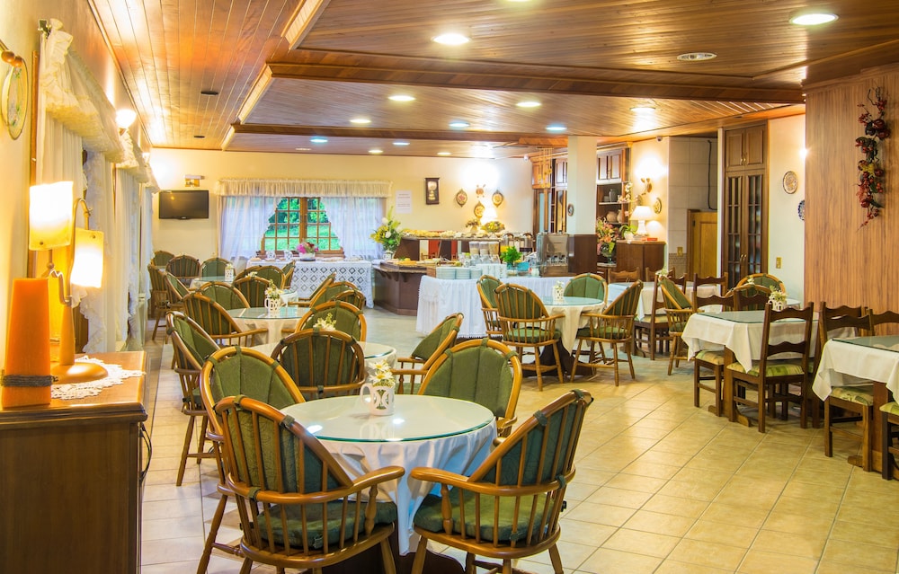 Hotel Azaleia 34/50