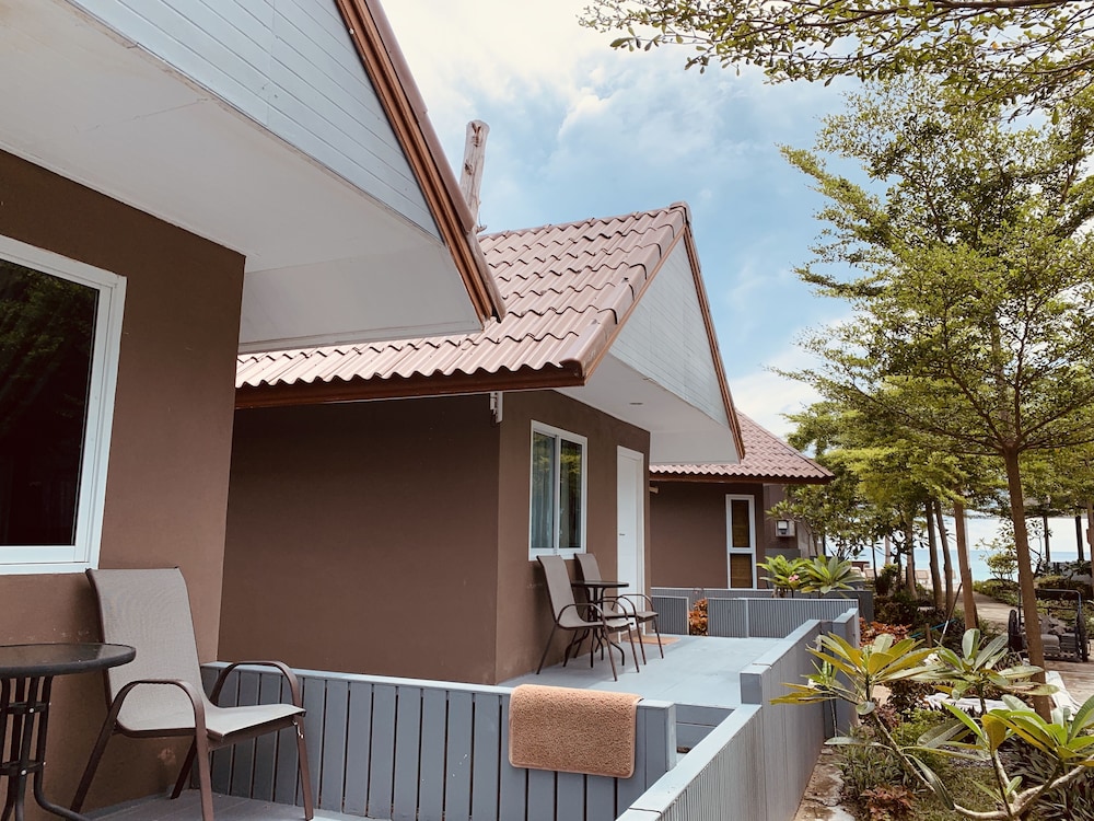 Bella Vista Beach Resort Koh Lipe 6/70