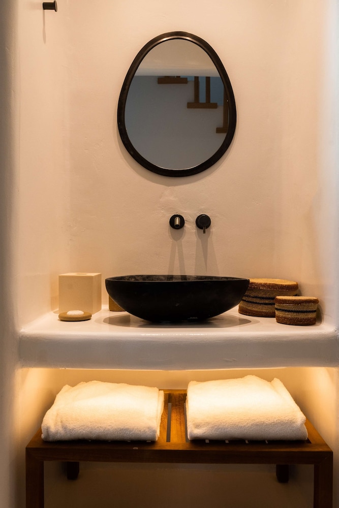 Omma Santorini Hotel 4/50
