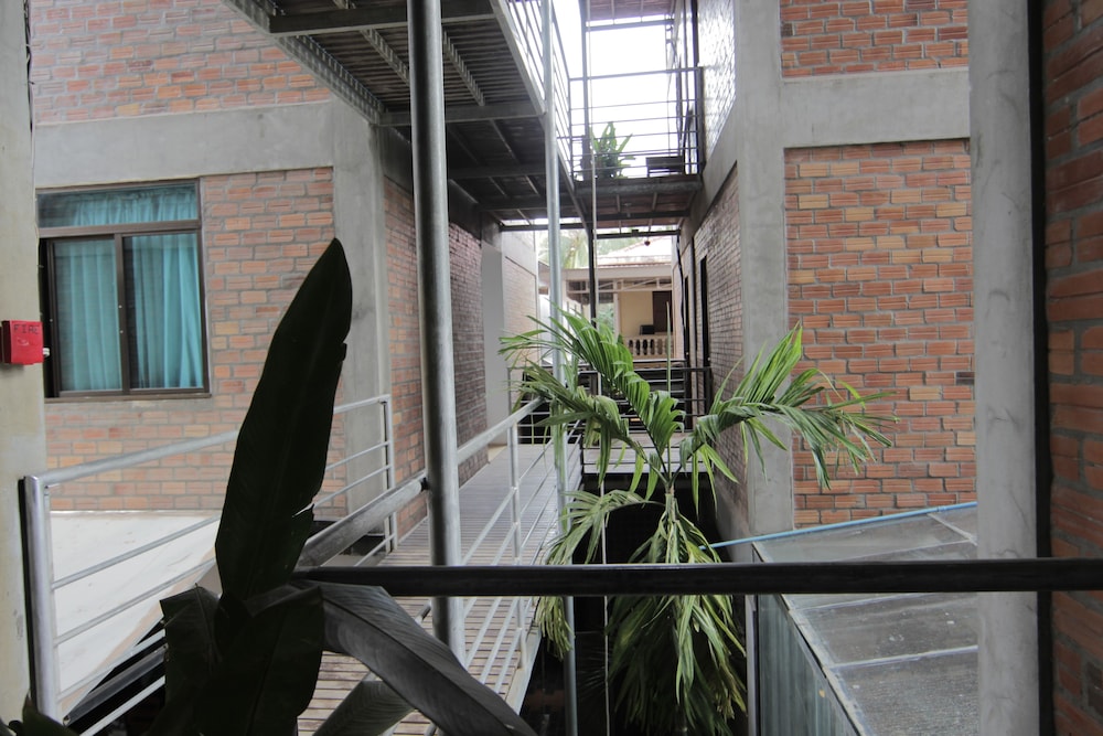 Naga Angkor Hotel 47/49