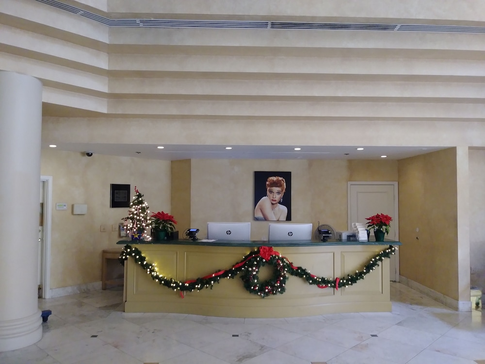 Indian Wells Resort Hotel 13/39