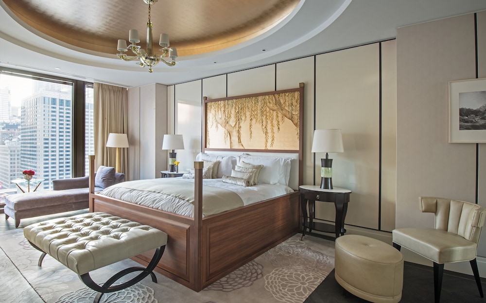 Room at The Langham Chicago, CHICAGO - IL