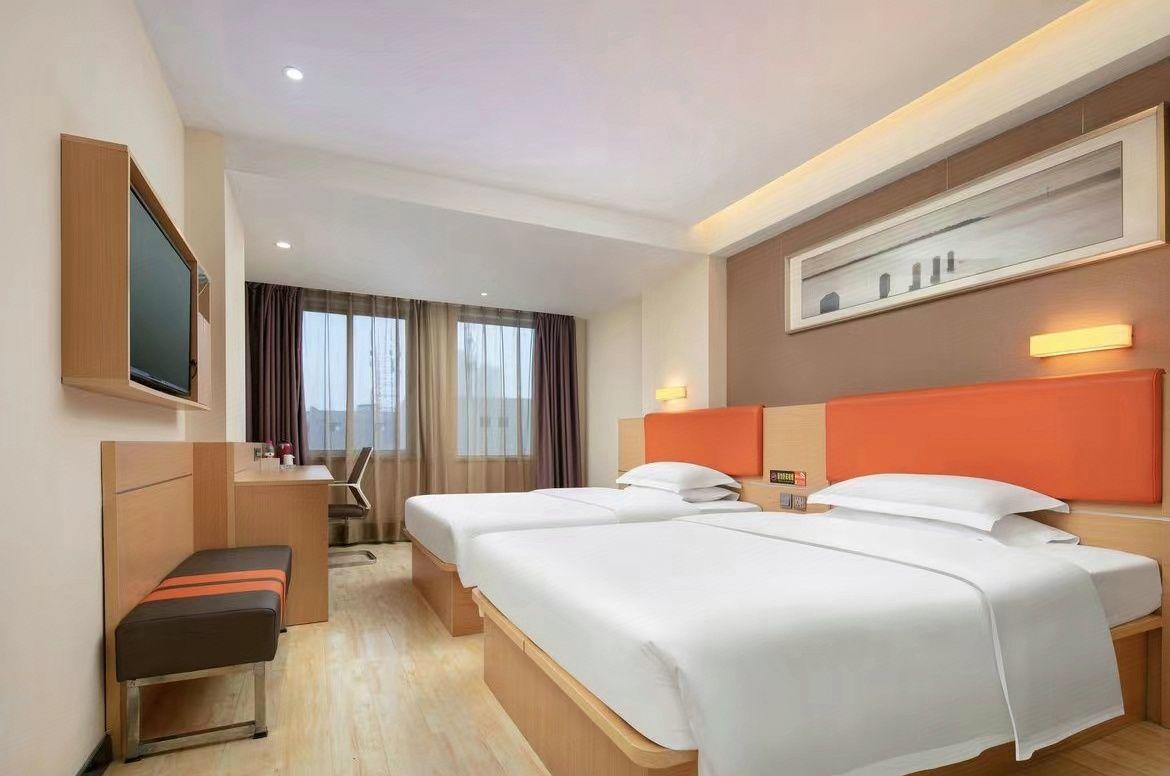 7 Days Inn (Changsha Wuyi Square Metro Station) 22/61