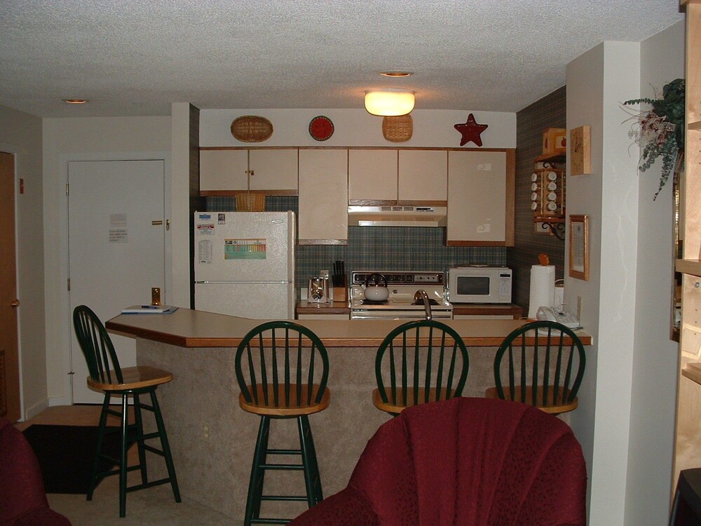 Okemo Mountain Lodging 38/42