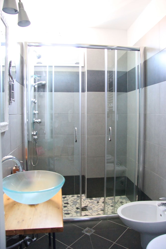 Hotel Leonardo &amp; Residenza Marconi 45/50