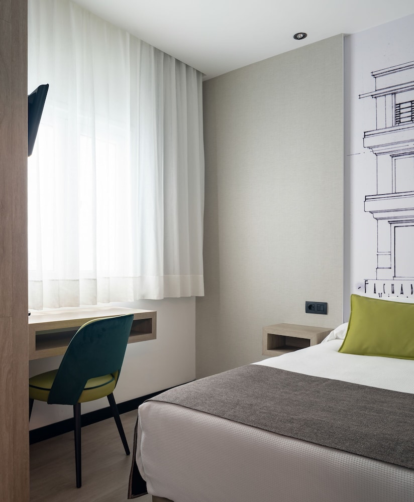 Sercotel Hotel Parque 18/84